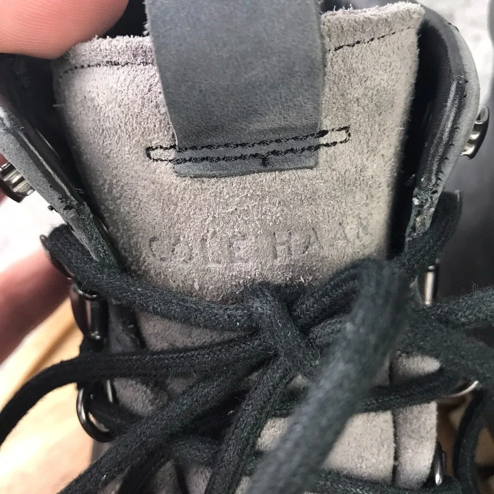 Cole Haan ZeroGrand Chukka Boots Mens 7.5M Gray Suede Water Resistant‎ Hiking